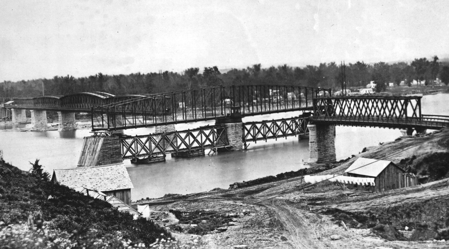 Hannibal Bridge opened for boat passage.