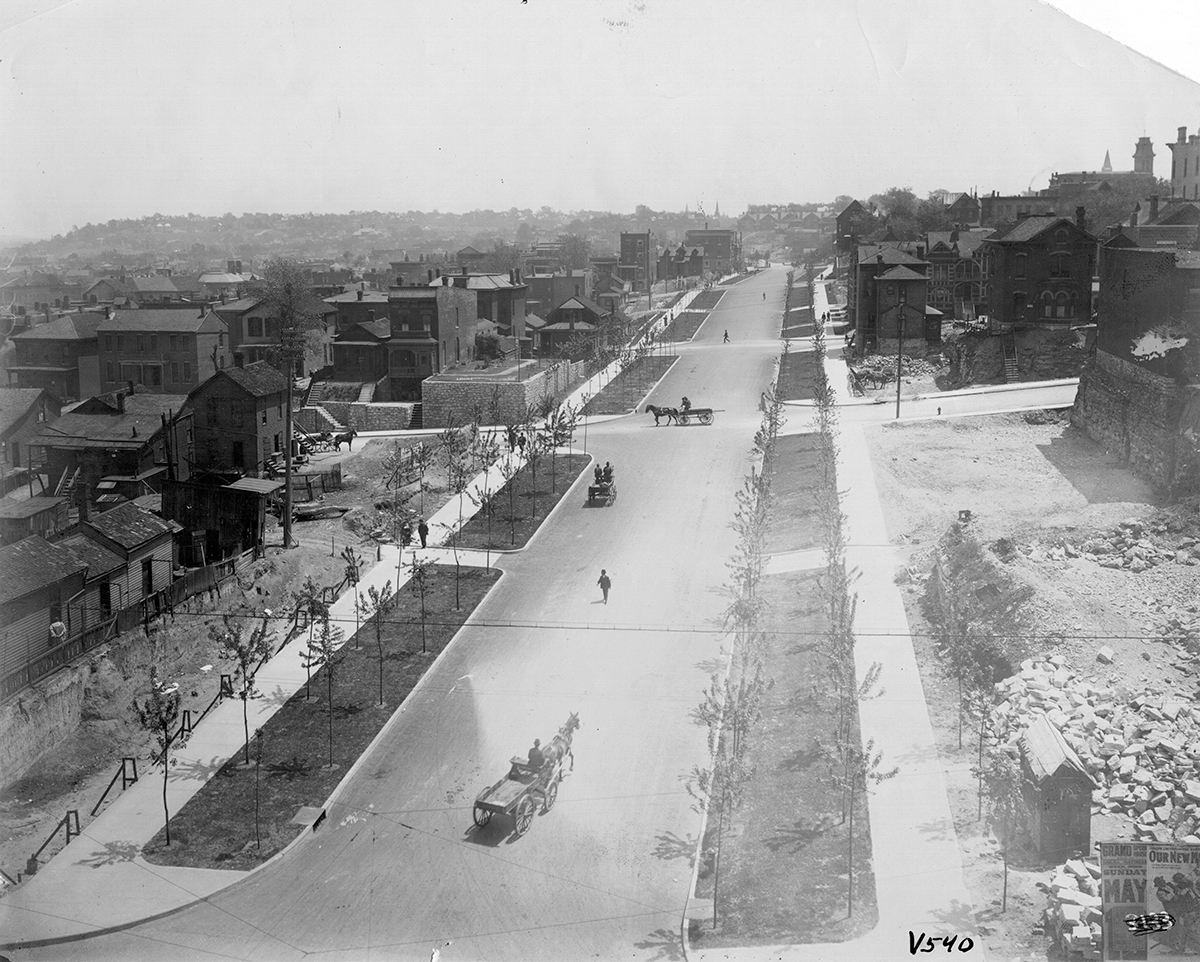 Admiral Boulevard after its expansion in the early 1900s.