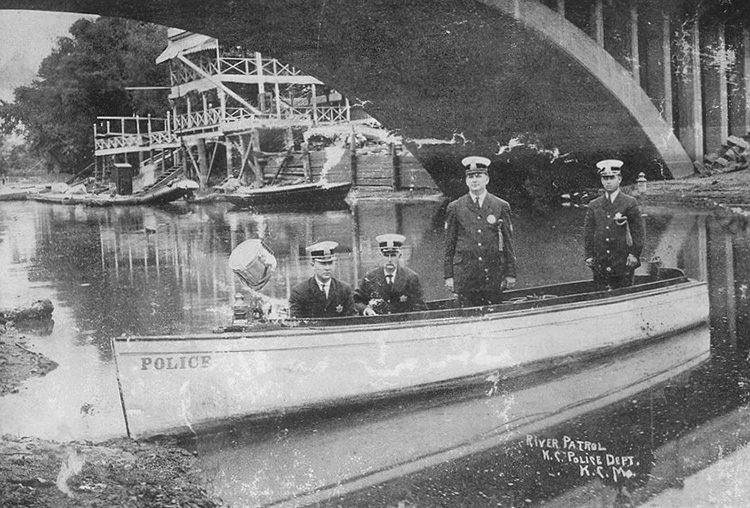 KCPD officers patrolling the Blue River, circa 1913.