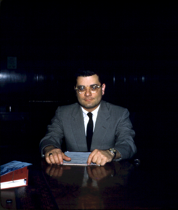 Al Mauro at his desk in City Hall. LABUDDE SPECIAL COLLECTIONS, UMKC UNIVERSITY LIBRARIES