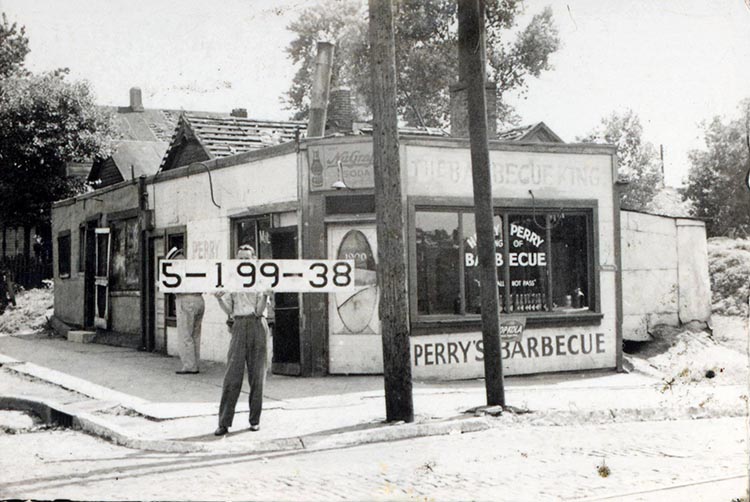 Perry’s Barbecue at 19th and Highland.