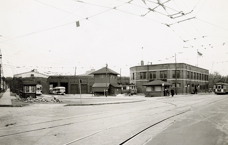 Streetcar barn entrance and trainmen’s building at 48th and Harrison, 1940s. STATE HISTORICAL SOCIETY OF MISSOURI – KANSAS CITY RESEARCH CENTER
