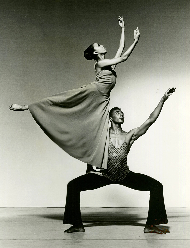 Alvin Ailey company dancers Elizabeth Roxas and Andre Tyson in Revelations, 1992. SC223 Folly Theater Collection.