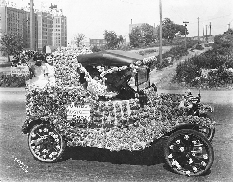 A Model T Ford decorated for one of the 1920s parades. JACKSON COUNTY HISTORICAL SOCIETY