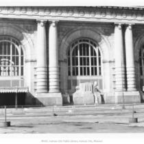 Union Station Windows