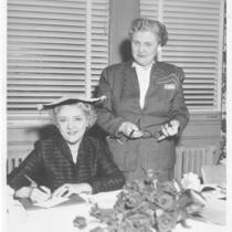 Dorothy Thompson and Mary Pickford