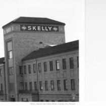Skelly Building