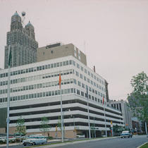 AT&T Building - 811 Main