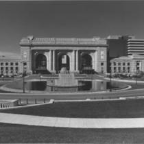 Henry Wollman Bloch Fountain at Union Station