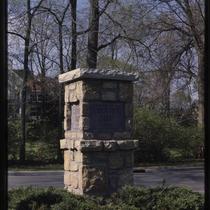 Country Side 1908 Stone Marker