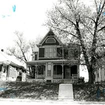 House at 2725 Indiana Avenue